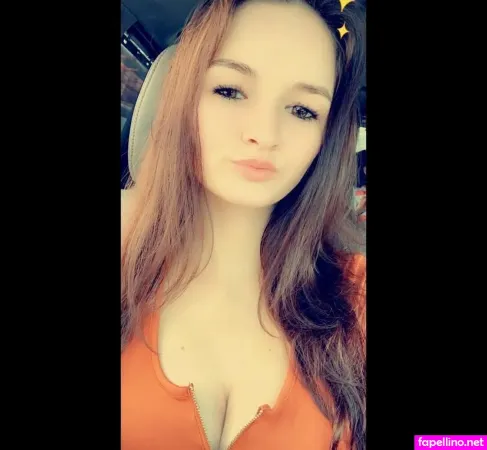 Kallie OnlyFans Thumbnail #T0JZb6mhNU