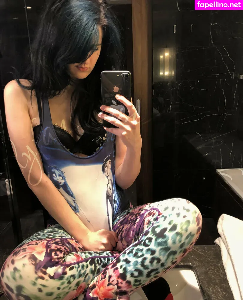 kalliskyfree, karlyfashionart Nude Leaked OnlyFans Photo #FEnRMUzk26