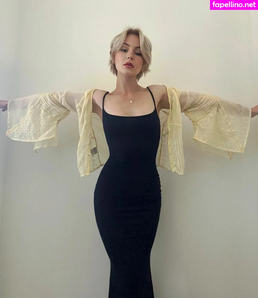 kallmekris, kriscollins Nude Leaked OnlyFans Photo #Do2b0flVpI