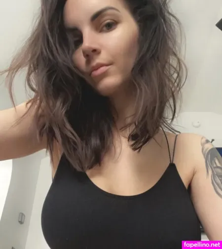 Kallmelyles 1 OnlyFans Thumbnail #9pxrHPgsUc