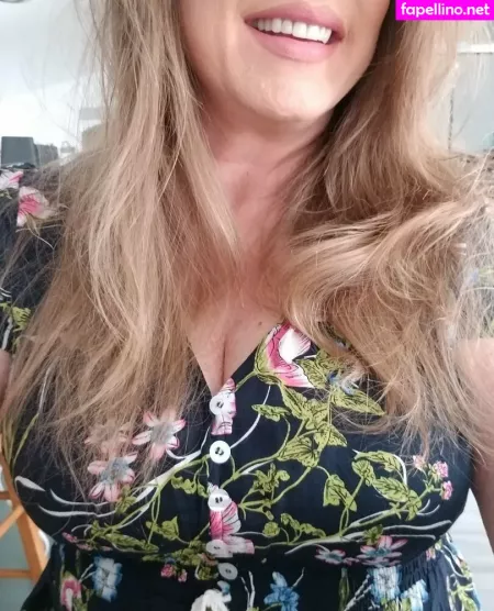 Kamcamcamsfree OnlyFans Thumbnail #KXBZiWIutj