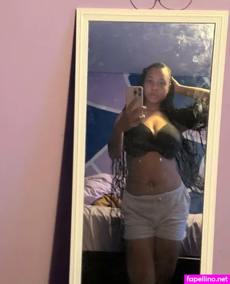 Kami Marie OnlyFans Thumbnail #5JMd8j6Qte