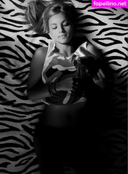 Kami Queiroz OnlyFans Thumbnail #adYrHVMMM9