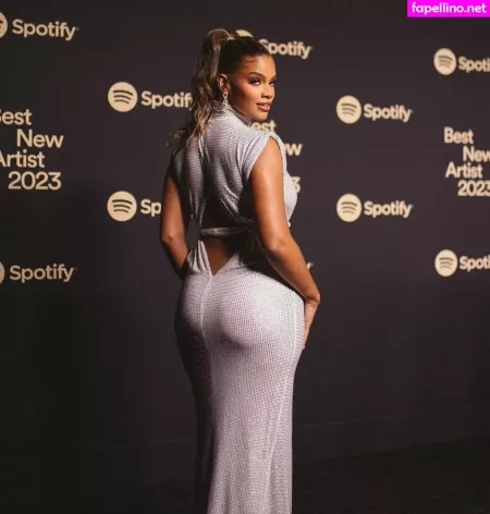 Kamie Crawford OnlyFans Thumbnail #uW49hcQpe9