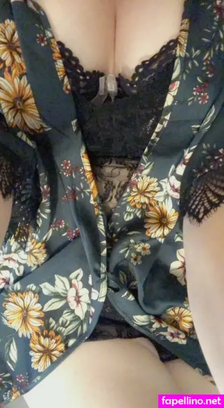 Kamielyn OnlyFans Thumbnail #LCzjKImDvw