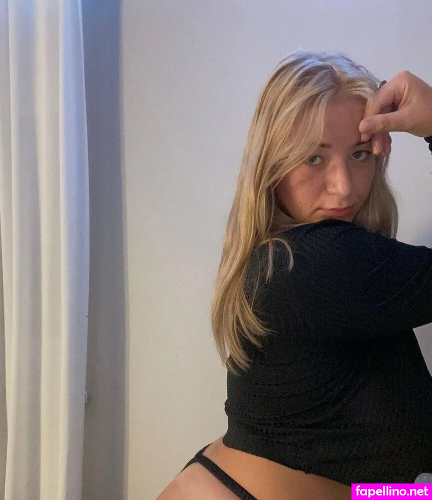 kamiibaeee Nude Leaked OnlyFans Photo #2DaoGAGixt