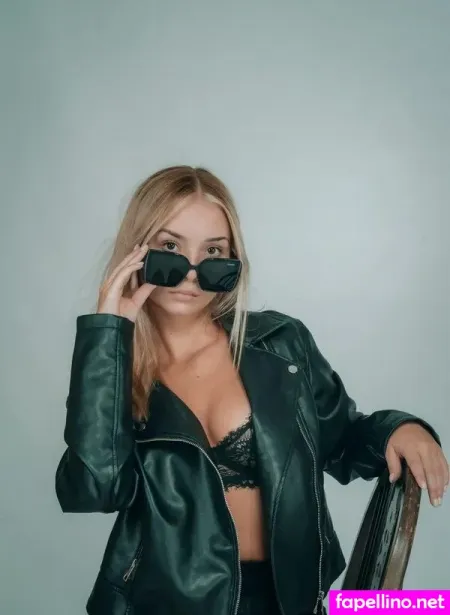 Kamilalenajanicka OnlyFans Thumbnail #CkP0b5JwPD