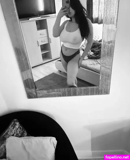 Kamilamarija OnlyFans Thumbnail #o0WkW9ZluW