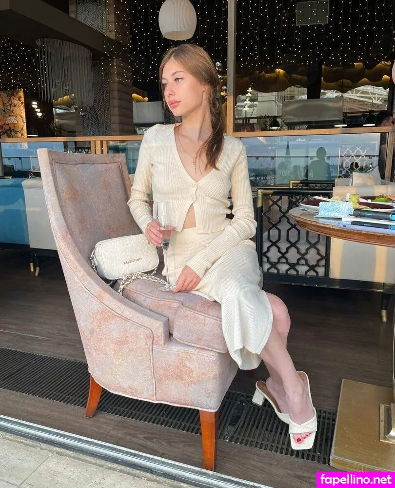 kamilla_free, kamillafreitasfashion Nude Leaked OnlyFans Photo #4sZpFX32Wo