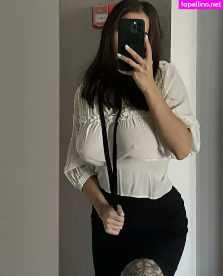 Kamilla Karieva OnlyFans Thumbnail #Nz4pIv9VLQ