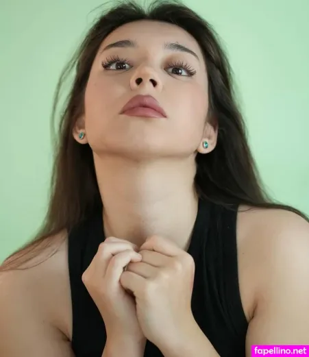 Kamilla Shamsudinova OnlyFans Thumbnail #V0GRLC1cBg
