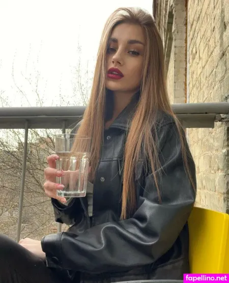 Kamilla Star OnlyFans Thumbnail #IjsgUMBDBs