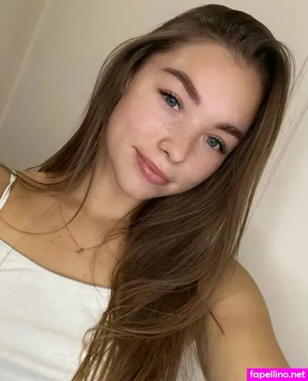 Kamilla Sweet OnlyFans Thumbnail #nM9eLxKW4m