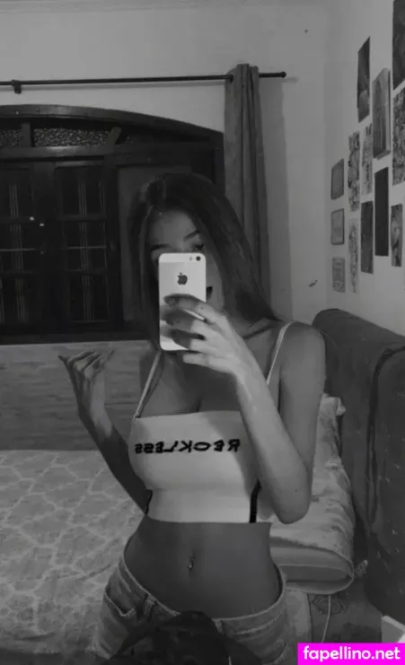 Kamille Velez OnlyFans Thumbnail #wKAcQqQQna