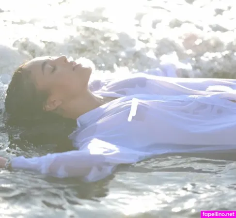 Kamilya Peer Levi OnlyFans Thumbnail #9sTeb8QmxK