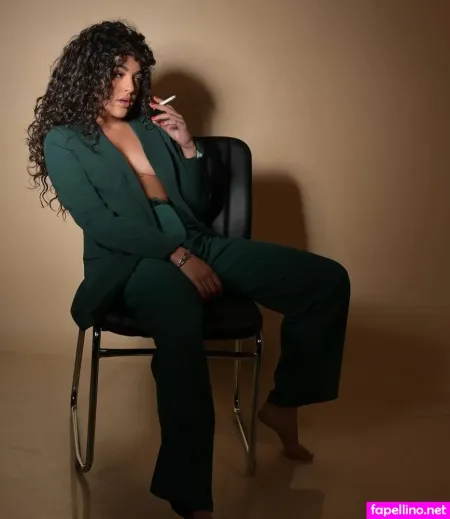 Kamilya Peer Levi OnlyFans Thumbnail #HPWXi9w1BT