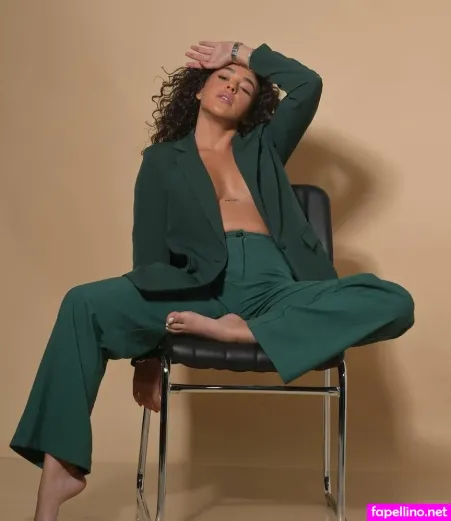 Kamilya Peer Levi OnlyFans Thumbnail #WMvYyjMdD1