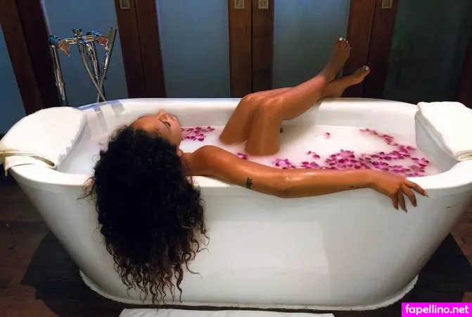 Kamilya Peer Levi OnlyFans Thumbnail #fxBkUXKXSv