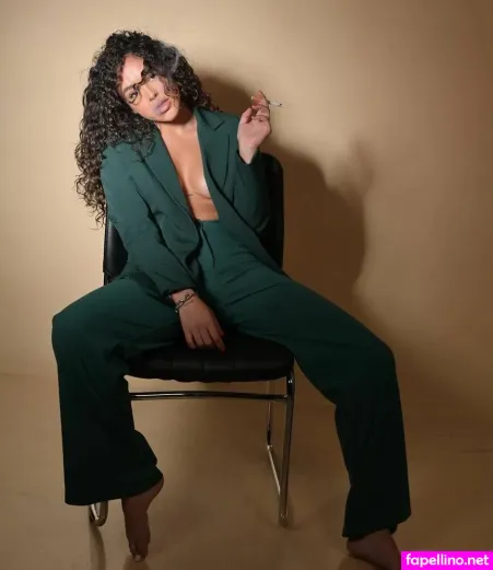 Kamilya Peer Levi OnlyFans Thumbnail #rlIYaa3dme