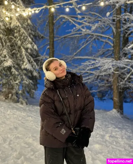 Kamiwhiteone OnlyFans Thumbnail #2G6jlTxYD5