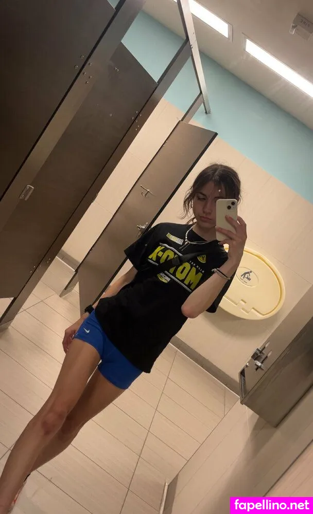 kamryngrace, kamryngrace__ Nude Leaked OnlyFans Photo #9Inzn2D7Ff