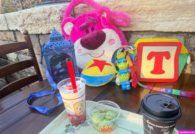 Kanade Omoti OnlyFans Thumbnail #iSDWqFJSNO