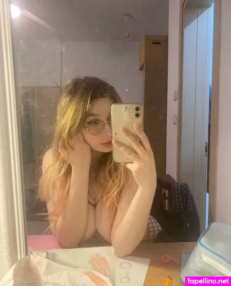 Kanaplialover OnlyFans Thumbnail #dKi8Jhfj6s