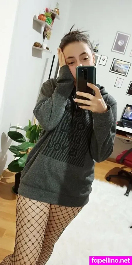 Kanchhi 1 OnlyFans Thumbnail #9wrHzJ3Vv1