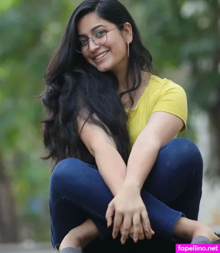 Kanduri Sudha OnlyFans Thumbnail #u073JllFe7