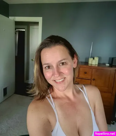 Kandy Kane OnlyFans Thumbnail #R1VrzJZyUE