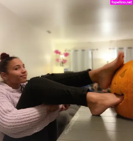 Kangelstardustxo OnlyFans Thumbnail #9XNAj77d51