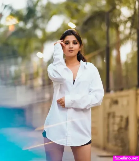 Kanika Mann OnlyFans Thumbnail #lJYRE9rqxm