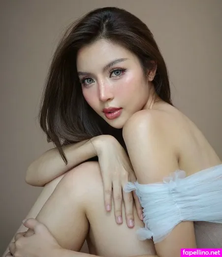 Kanyaphatsaphon OnlyFans Thumbnail #EkFUEpMXqI