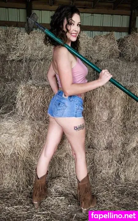 Kara Capri OnlyFans Thumbnail #9NFcz8SszU