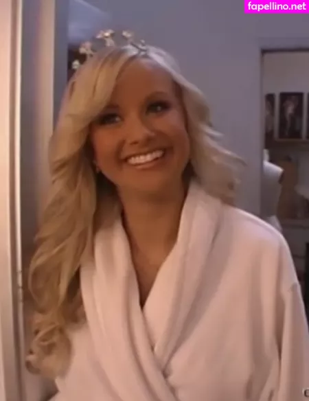 Kara Monaco OnlyFans Thumbnail #OlrPUmy8pm