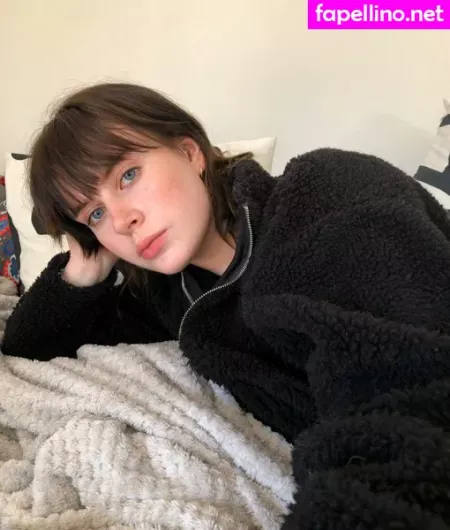 Kara Moon OnlyFans Thumbnail #1CUn4RP4mu