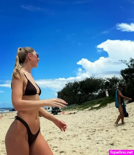 Kara Skip OnlyFans Thumbnail #76jBKdkWTV