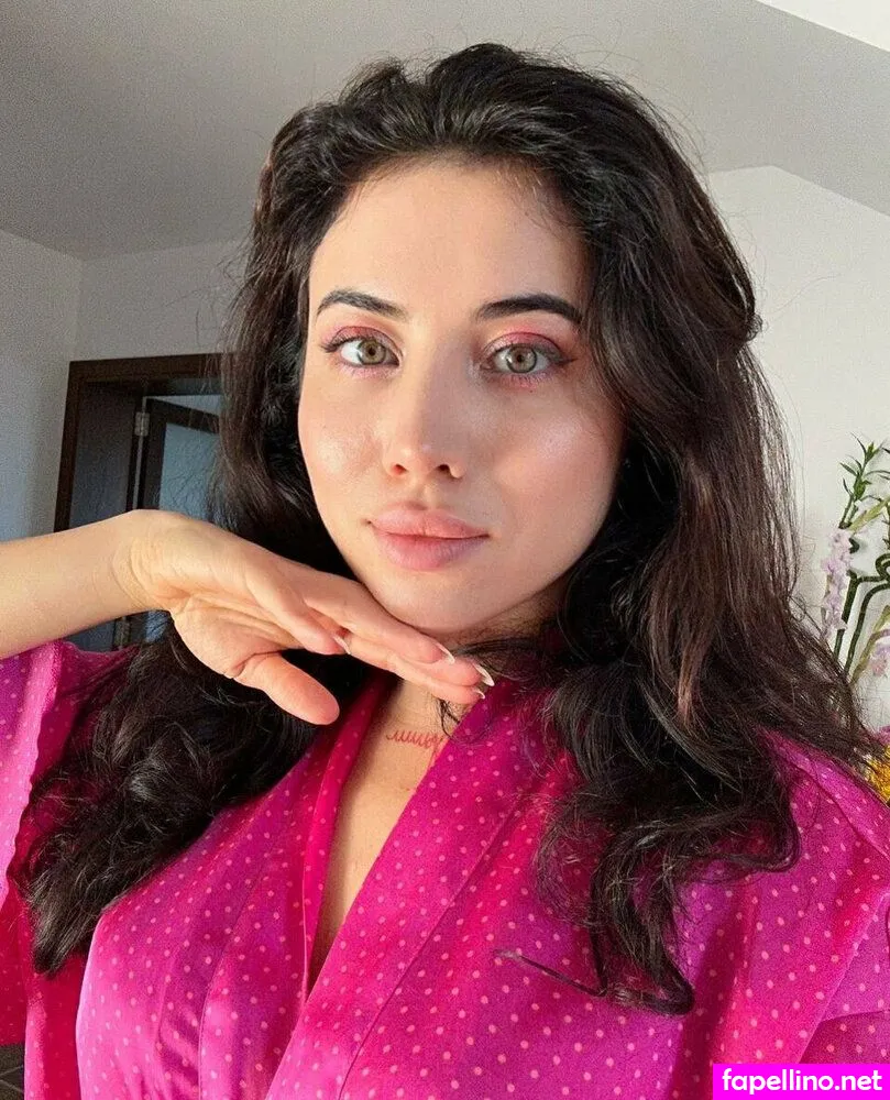 0karaxaen, kara_xaen, karaxaen_ Nude Leaked OnlyFans Photo #NmJvDObbGN