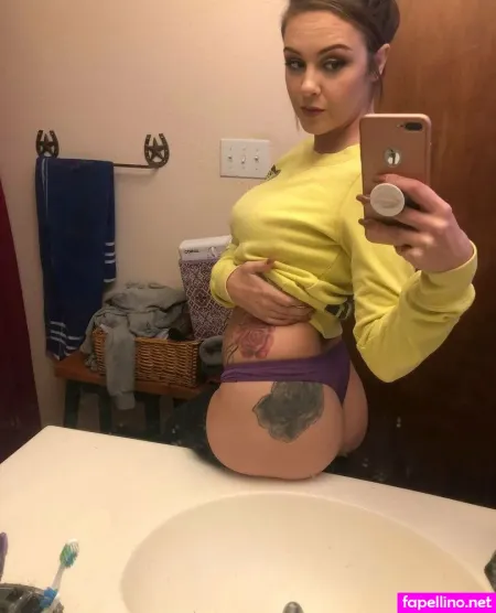 Karacaprifree OnlyFans Thumbnail #qcnL3YbZWM