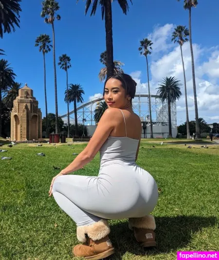 Karajlee 1 OnlyFans Thumbnail #CyDJmy6zPM