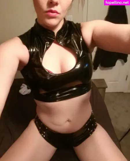 Karasfreefeet OnlyFans Thumbnail #zE7aLNTmCW