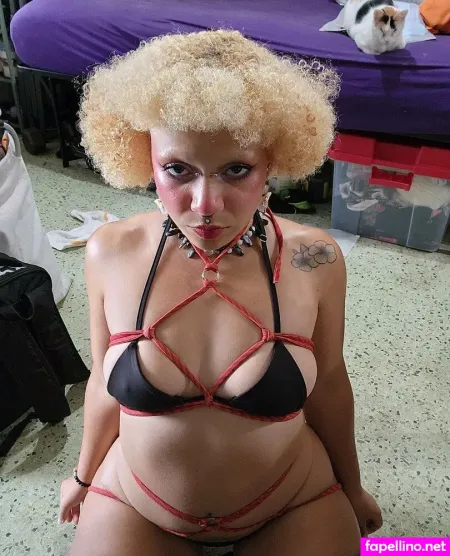 Karathikkie2 OnlyFans Thumbnail #Dy1TS5ldf1