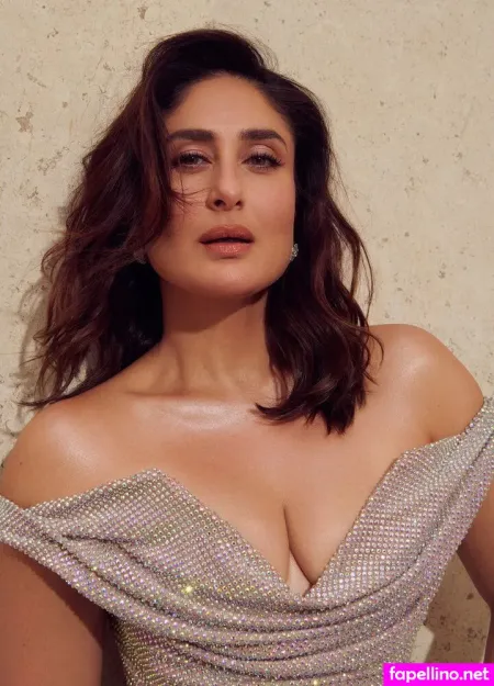 Kareena Kapoor Khan OnlyFans Thumbnail #VIJ4DZ54kB