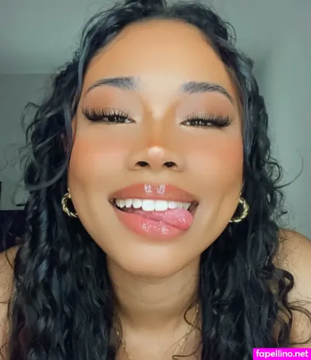 Karelesskitty OnlyFans Thumbnail #dIpip1FaSE