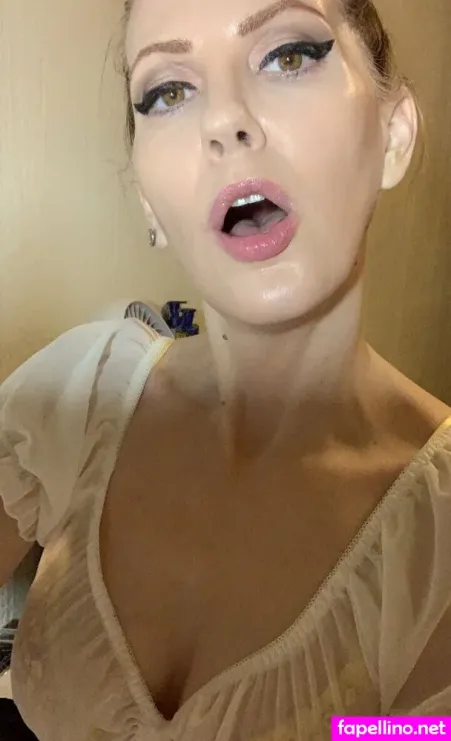 Karen Alloy OnlyFans Thumbnail #0yw9mEHYVg