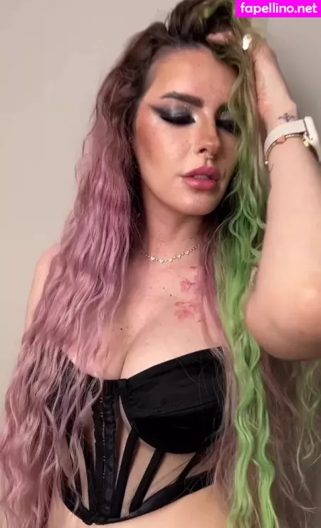 Karen Bachini OnlyFans Thumbnail #1CYSed4Tm1