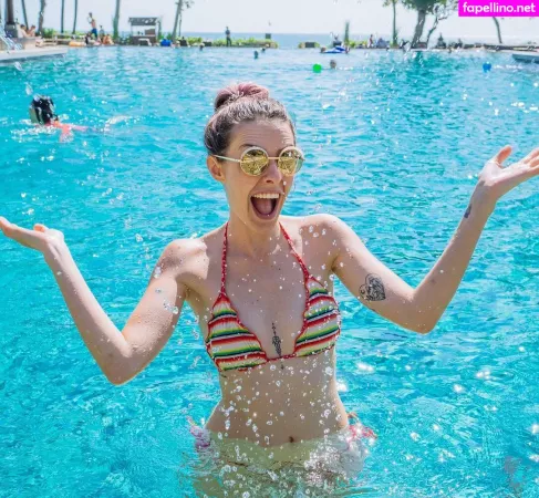 Karen Bachini OnlyFans Thumbnail #36aGP8X9P5