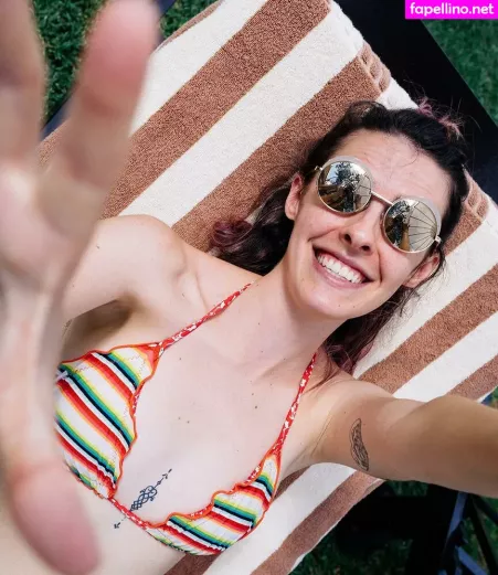 Karen Bachini OnlyFans Thumbnail #bdyhEKv8vX