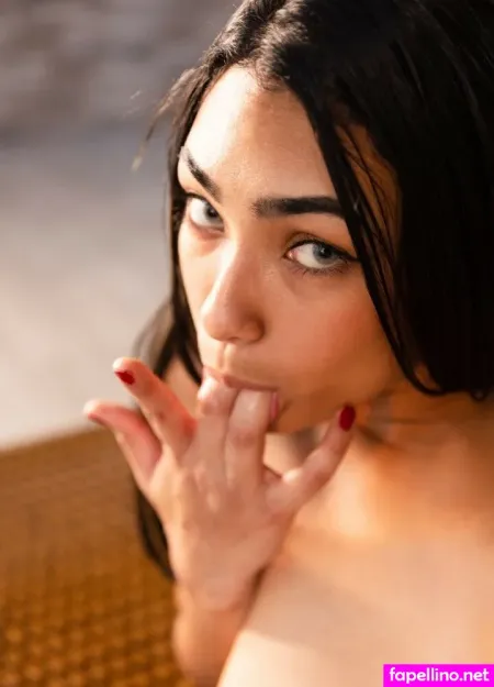 Karen Cardona Garces OnlyFans Thumbnail #MyNaVmxuP6