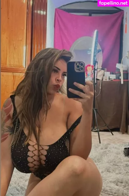 Karen Garcia OnlyFans Thumbnail #D4B6OhErWZ